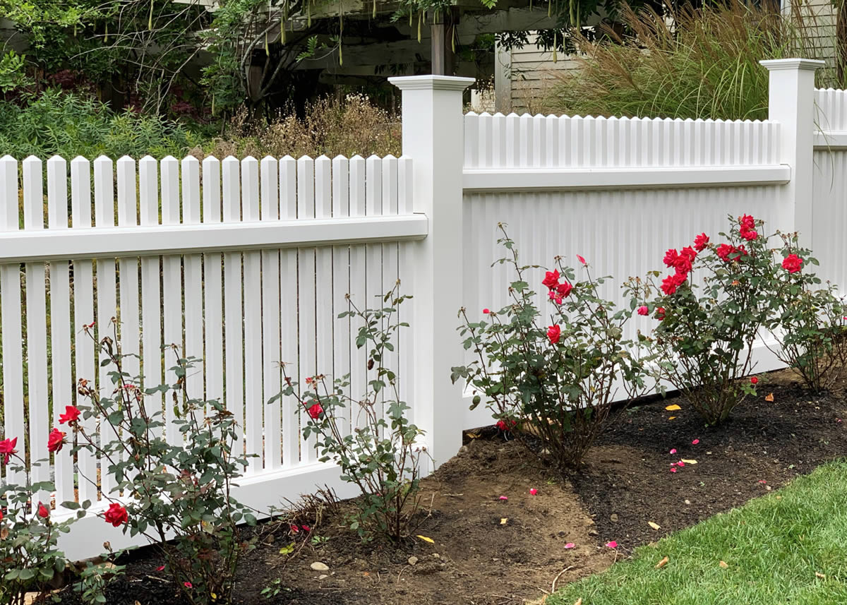 photo_02_fence-featured-product-1568x1120